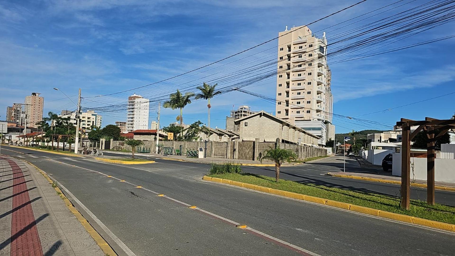Residencial Hannah - Casa 6 - Porto Belo Sc - Bairro Pereque Habitación foto